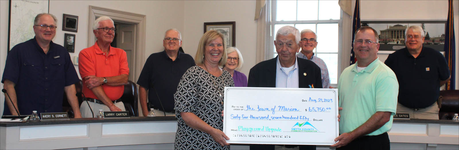 Linda Helton and Mike Robinson with the Smyth County Community Foundation presented a matching grant to Mayor David Helms and the Marion Town Council for their project to upgrade Ogburn Park.